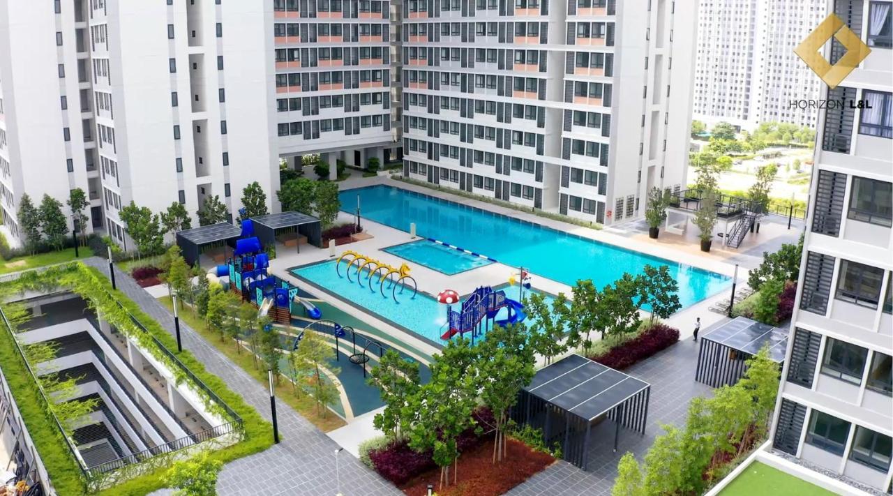 Horizon Suites Near Klia Airport سيبانغ المظهر الخارجي الصورة