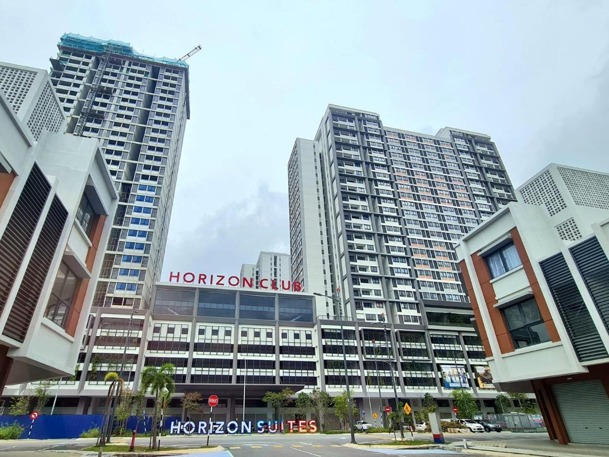 Horizon Suites Near Klia Airport سيبانغ المظهر الخارجي الصورة